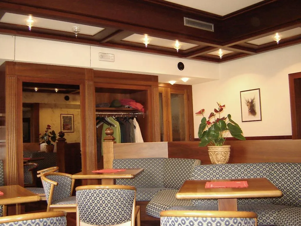 Hotel Garni Miramonti Falcade