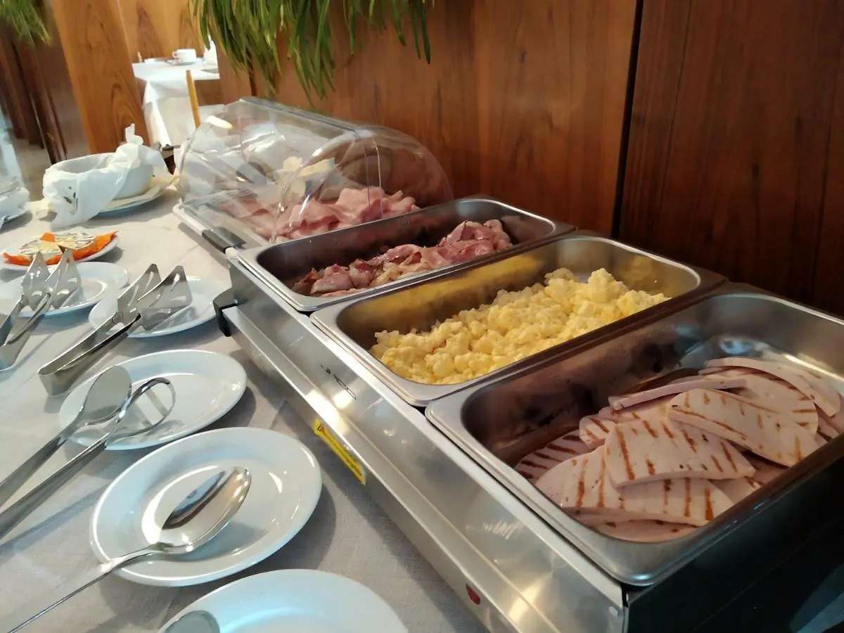 Hotel Garni Miramonti  Falcade