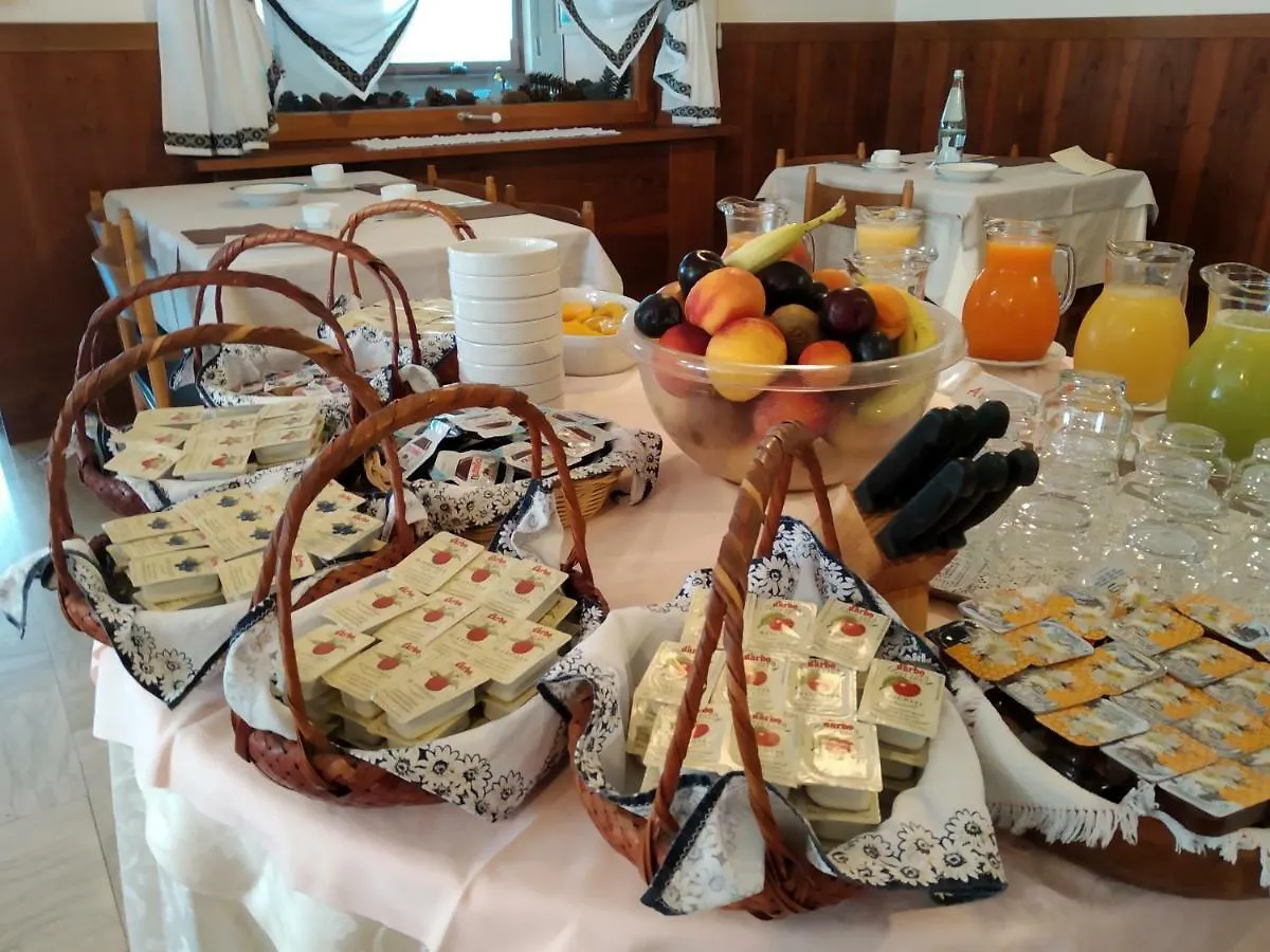 Hotel Garni Miramonti Falcade