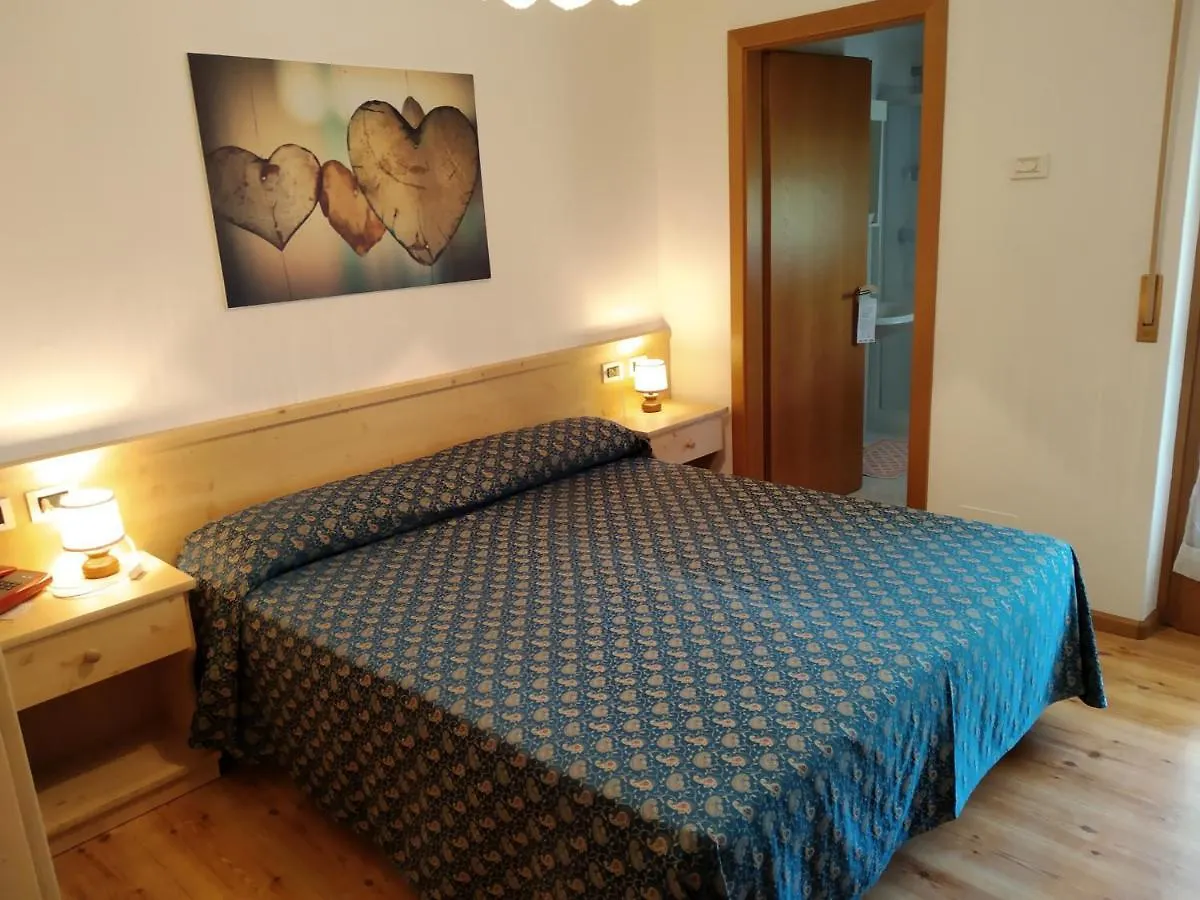 Hotel Garni Miramonti Falcade 3*,  Itálie